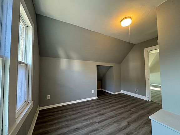 5th image of 49 Fairview St #3A