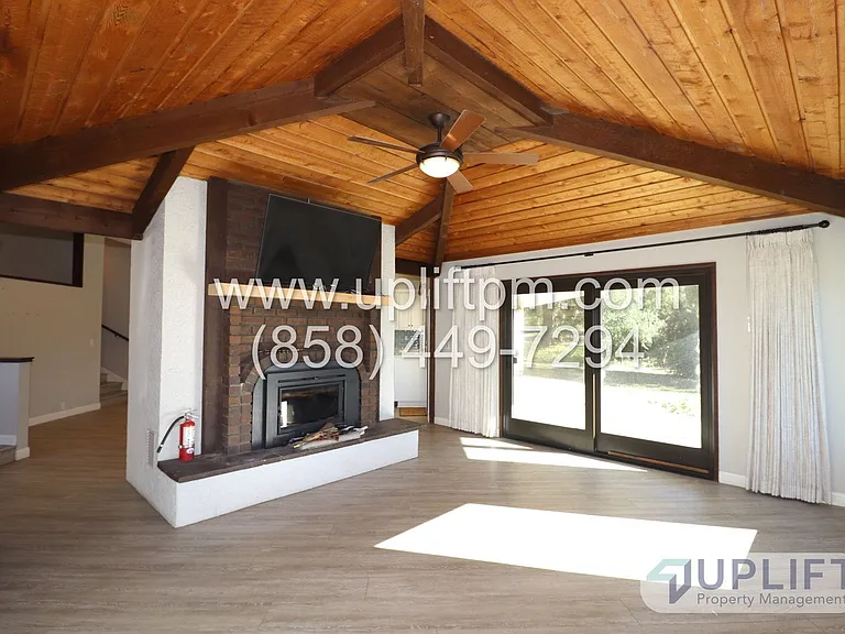 4721 Meadowridge Rd — Photo 1