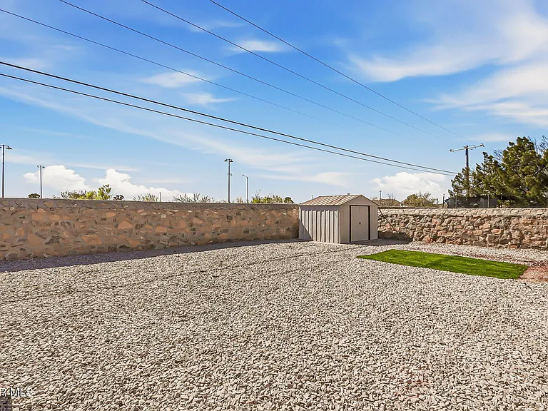 12928 Alfredo Apodaca — Photo 37