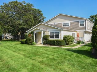 1220 Nova Ct #25A, Wheeling, IL 60090