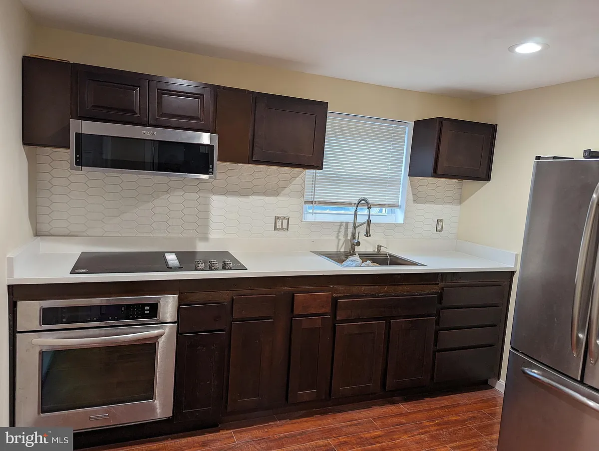 Building Photo - 5103 Brookdale Ct
