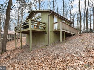 20 Shawnee Trl, Hedgesville, WV 25427