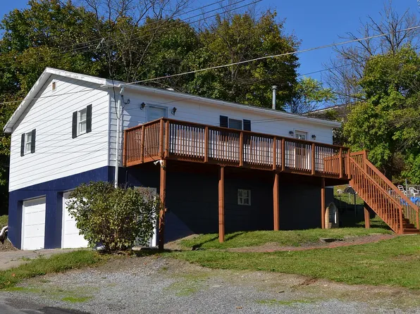 1401 N 5th Ave, Altoona, PA 16601
