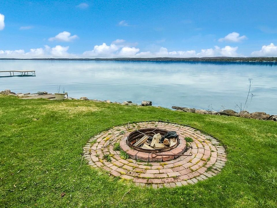 12225 SW Torch Lake Dr, Rapid City, MI 49676 MLS 1897264 Zillow