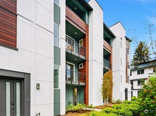 23107 NE 8th St #B203, Sammamish, WA 98074