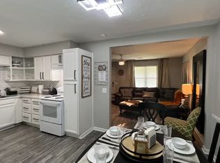 147 Becky St, Hinesville, GA 31313