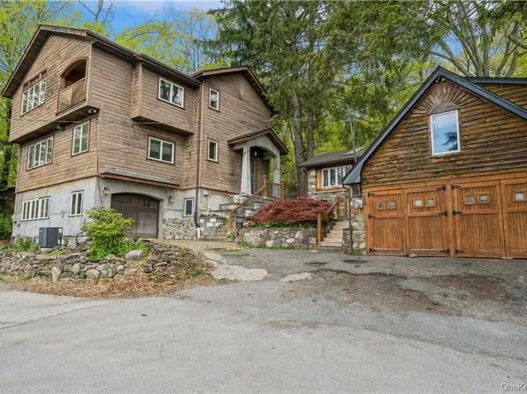 17 Seneca Hill, Greenwood Lake, NY 10925