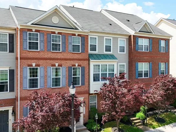 7011 Southmoor St, Hanover, MD 21076