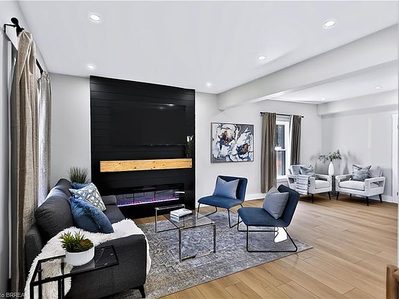 4th image of 9 Walter St