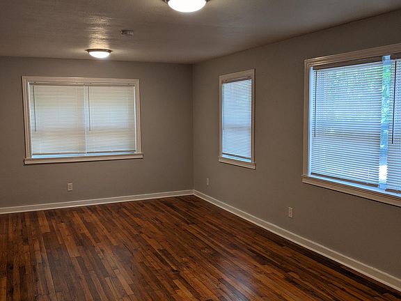Living room / dinning room