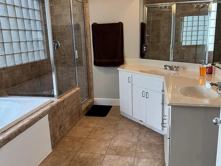3606 Omeara Dr — Photo 13