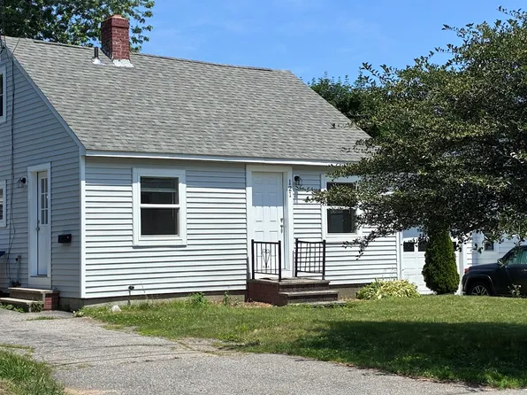 121 Wellington Rd, Portland, ME 04103