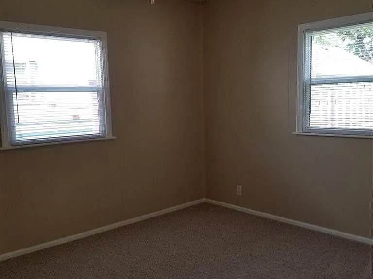 521 Koch Ave — Photo 23