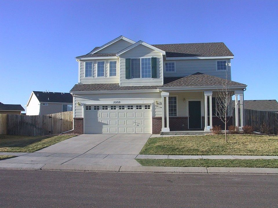 Front of 7233 Cattle Dr