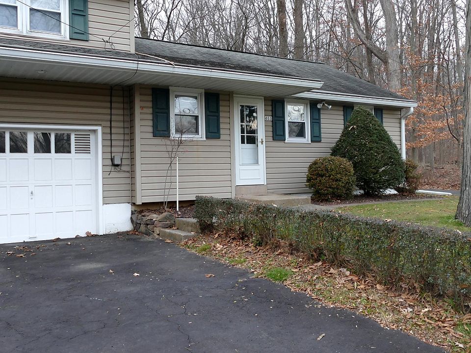 Front with included one-car garage (1st floor only).