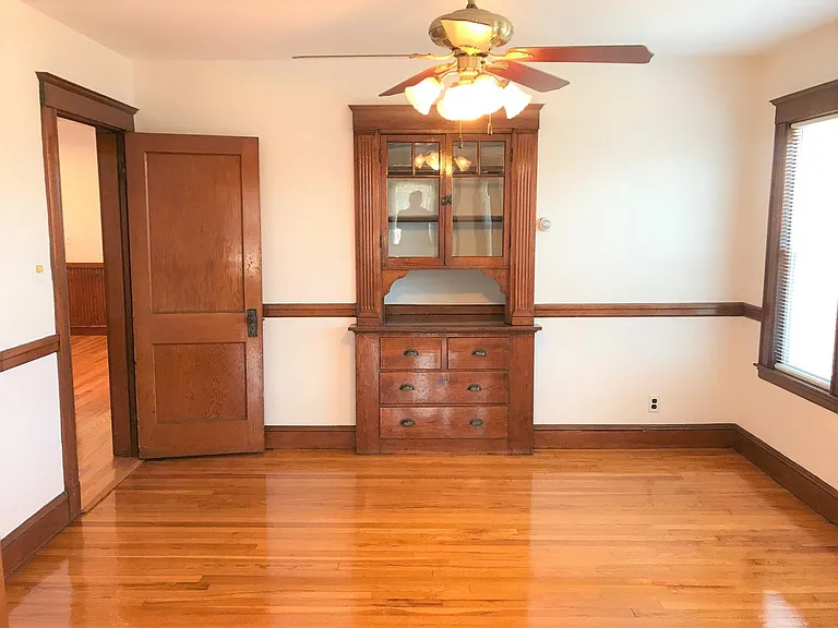 3 Edgar Ct #2 — Photo 7