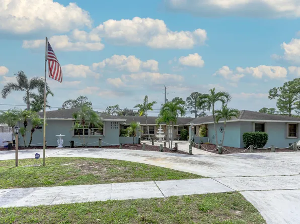 9015 W Highland Pines Boulevard, Palm Beach Gardens, FL 33418