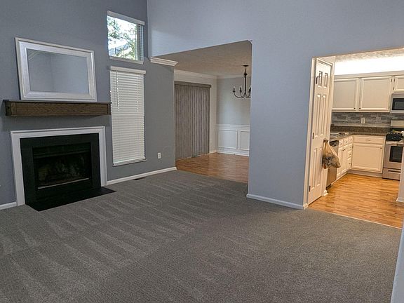 3rd image of 3412 Eastwoodlands Trl