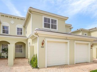 1325 Mariposa Cir APT 203, Naples, FL 34105