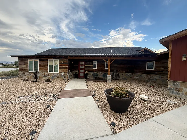 2089 Kedrowski Ct — Photo 5