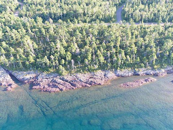 3rd image of 5 Harbor Coast Ln