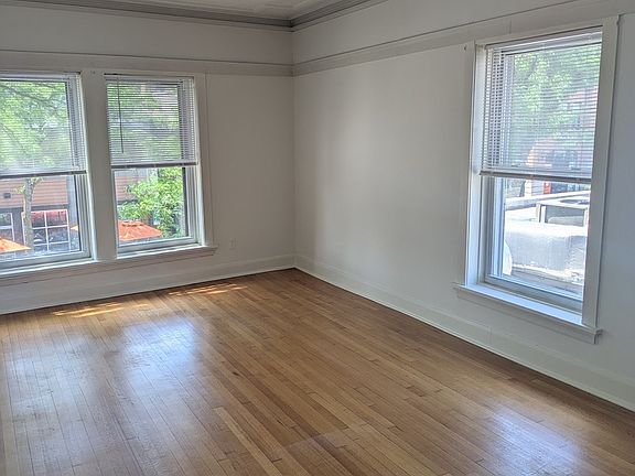 3rd image of 103 E 1st St #2N