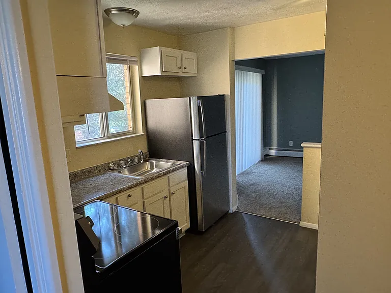6273 Cheviot Rd #305 — Photo 3