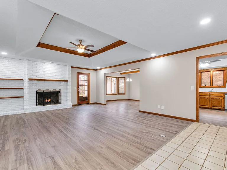 3921 S Cutler Ct — Photo 5