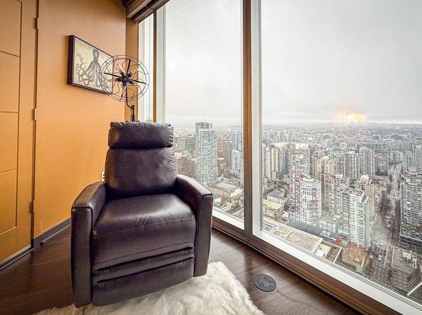2 bedroom rental in Vancouver — photo 24