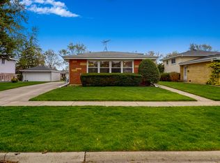 469 Mors Ave, Wheeling, IL 60090