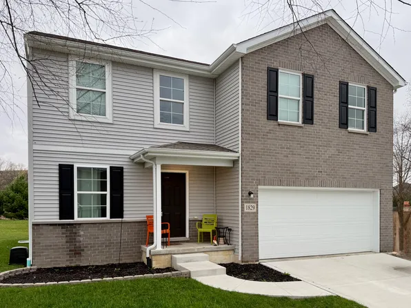 1829 S Creekside Ct, Westville, IN 46391