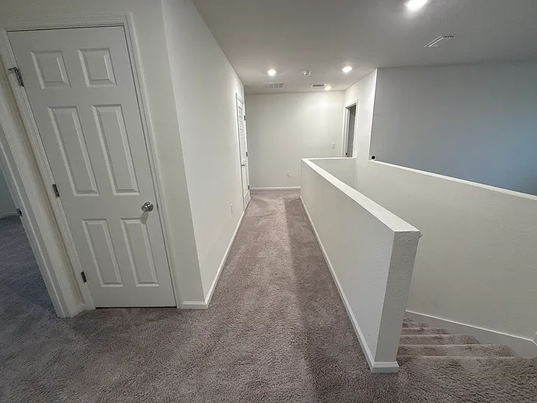 43 Santos Ln — Photo 53