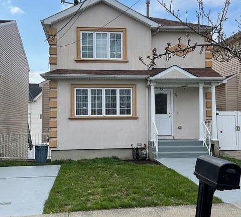 2nd image of 439 Virginia Ave