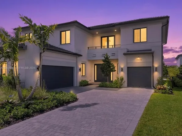 19602 NE 14th Ct, Miami, FL 33179