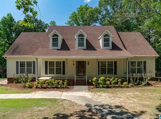 101 Silverleaf Ln, Alabaster, AL 35007