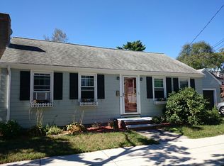 96 Chesbrough Rd, West Roxbury, MA 02132