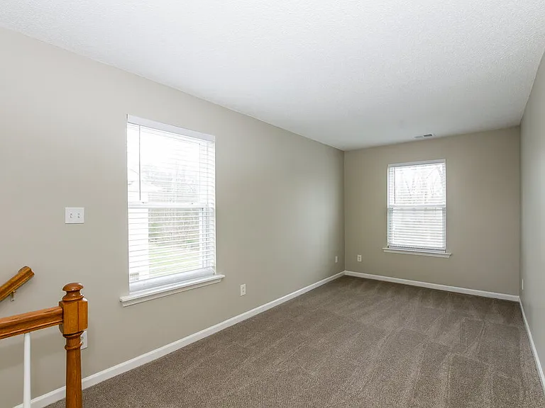 4509 Red Hook Rd — Photo 12