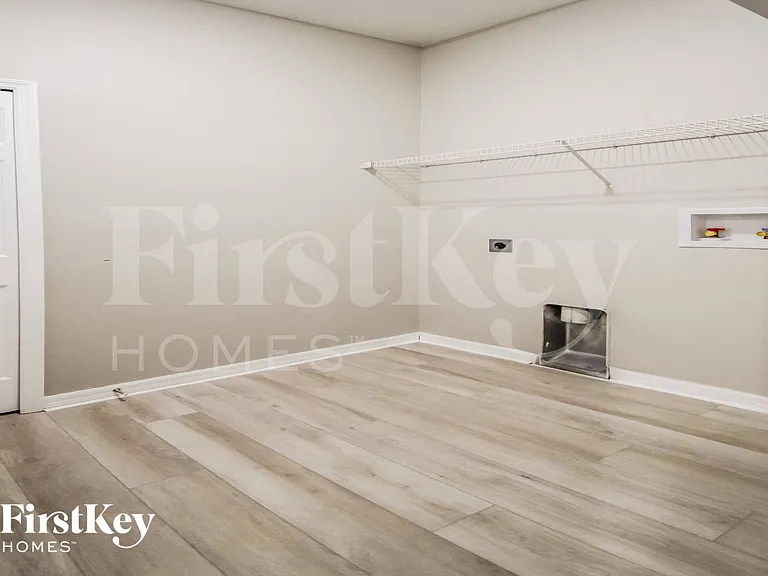 722 Parsons Pointe St — Photo 13