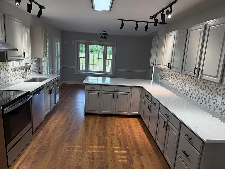 9314 Sawyer Rd — Photo 14