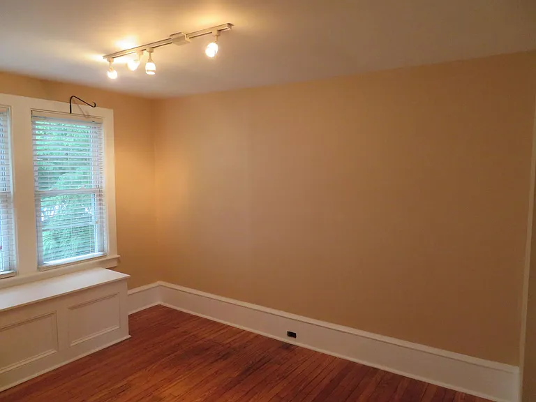 100 W Cuthbert Blvd #2 — Photo 11