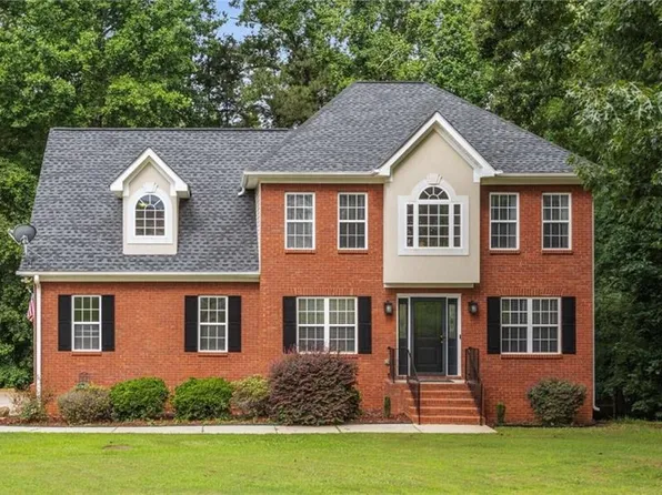 4137 Donna Ct, Ellenwood, GA 30294