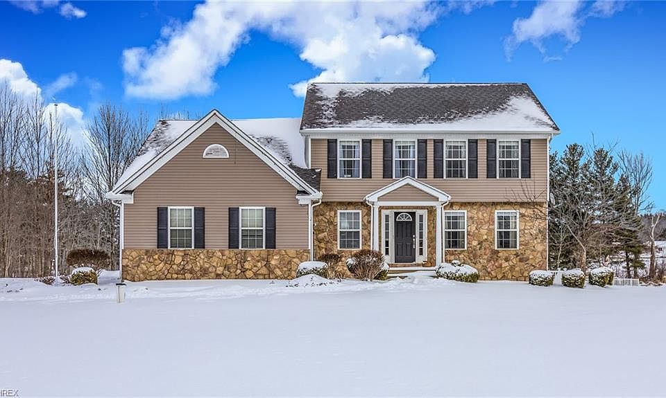 1st image of 9611 Grantham Ln