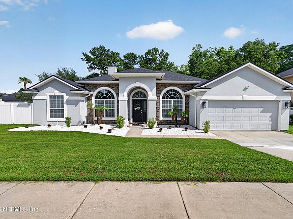 2nd image of 885 CORSICA Lane