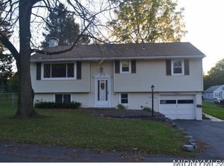 5 Helen Ave, New Hartford, NY 13413