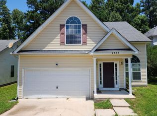 2820 Two Lake Cir, College Park, GA 30349