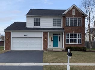 7601 Boxwood Ln, Plainfield, IL 60586