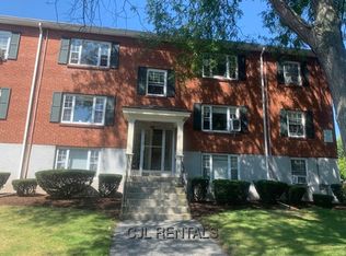 26 Heath Rd APT 4, Arlington, MA 02474