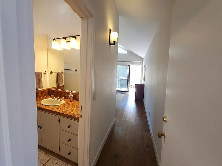 270 E Foothill Blvd — Photo 13
