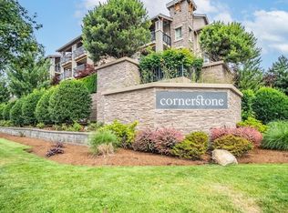 21009 56th Ave #202, Langley, BC V3A0C9