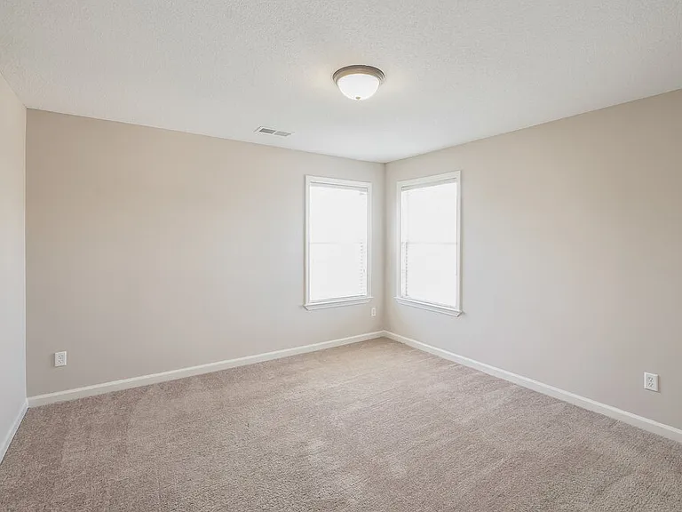 1132 Hoska Cv — Photo 10